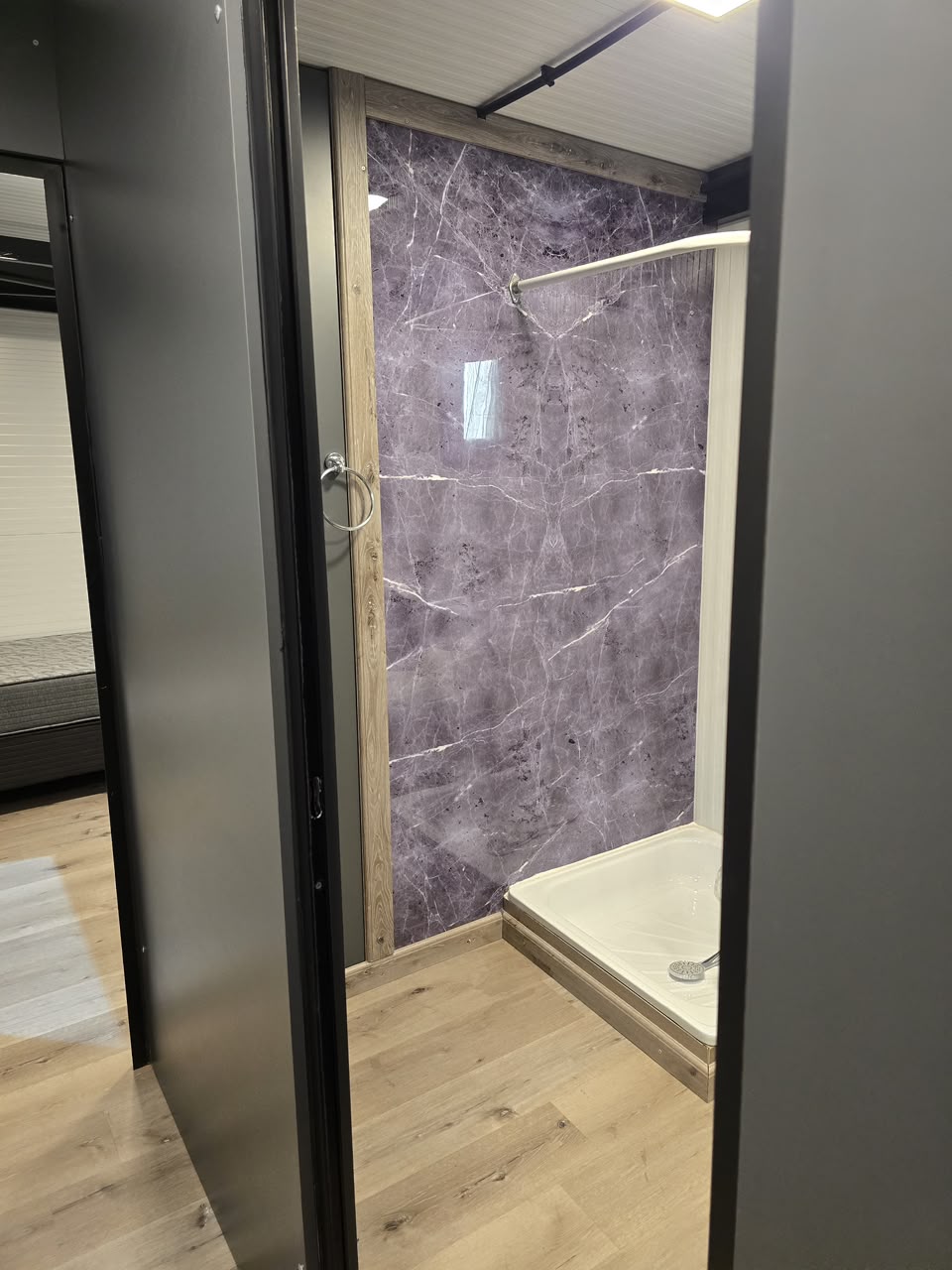 Sanitario terminado dentro de un módulo Valtron